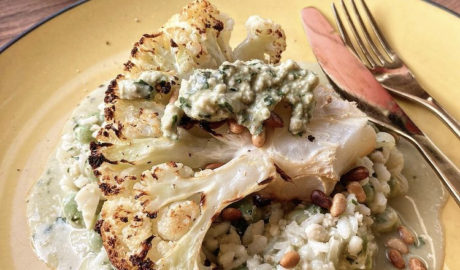 Pesto risotto with cauliflower steaks