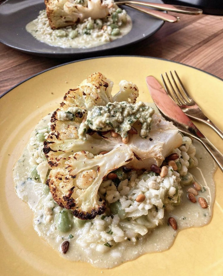 Pesto risotto with cauliflower steaks