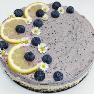 Raw Blueberry Lemon Cake