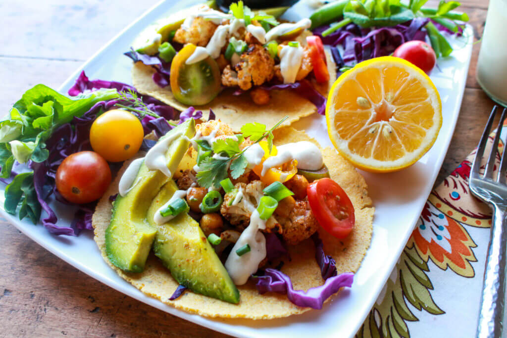 EASY CAULIFLOWER CHICKPEA TACOS