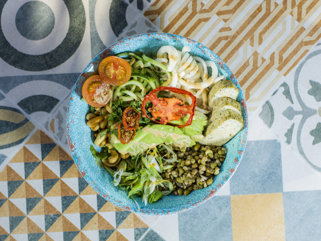 GREEN CYPRUS Lentil salad fennel pistachio pesto - Seashells Healthy Living Vegan Restaurant