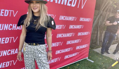 UnchainedTV - Sheena g. 希昀